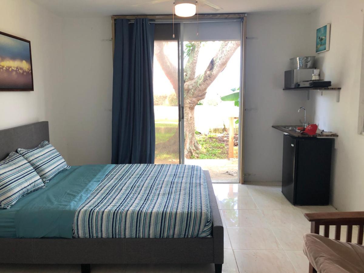 Las Olas Beach Apartments Arecibo Exterior photo