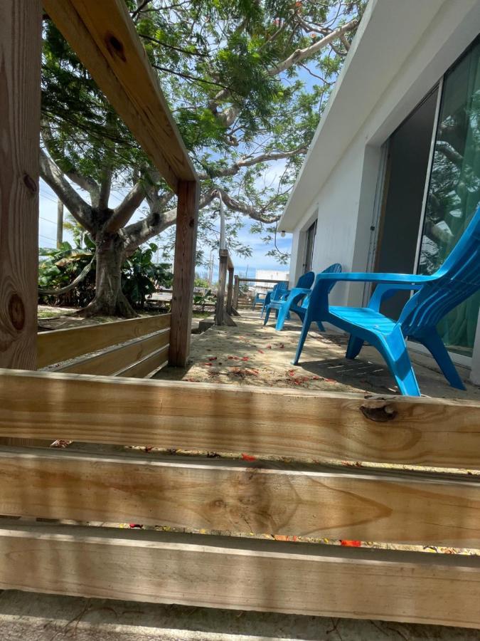 Las Olas Beach Apartments Arecibo Exterior photo