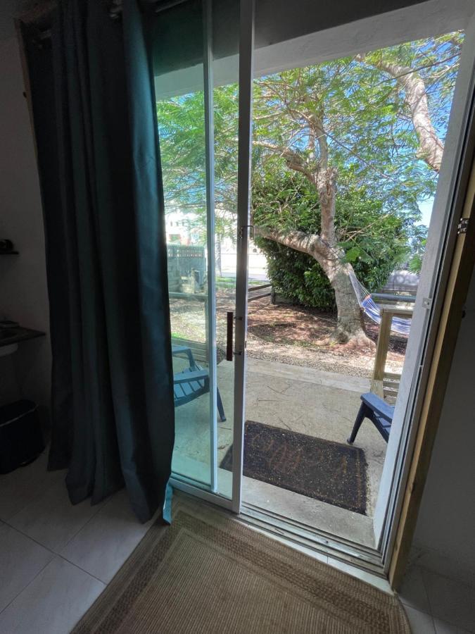 Las Olas Beach Apartments Arecibo Exterior photo