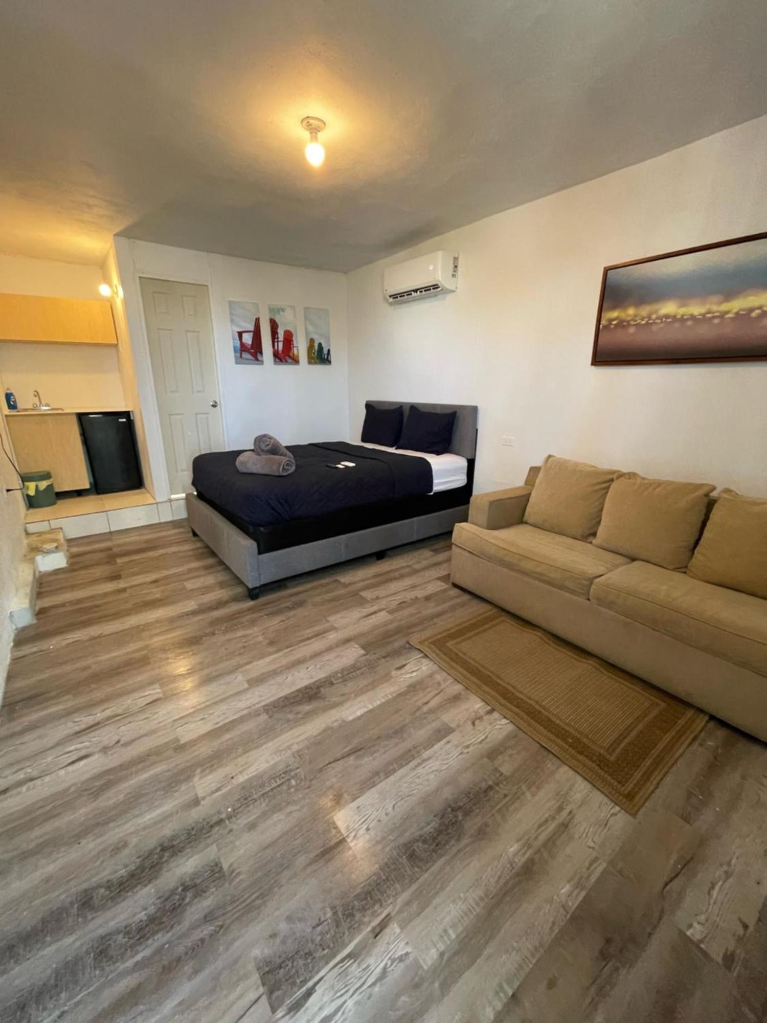 Las Olas Beach Apartments Arecibo Exterior photo